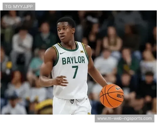 埃奇库姆转换进攻得分效率 76人快攻回合因他而更加流畅